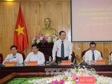 Phó Chủ tịch Quốc hội Phùng Quốc Hiển làm việc với tỉnh Hà Nam  - ảnh 1